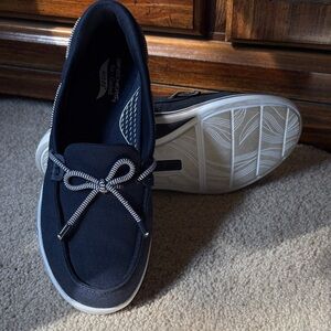 Skechers Women's Navy Slip-On Sneakers